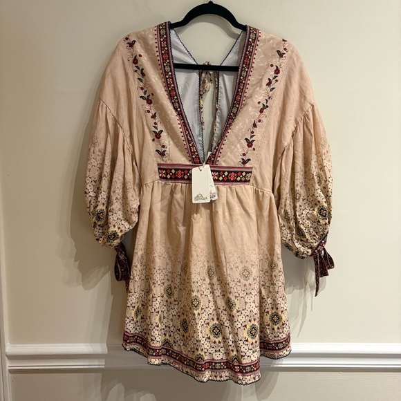 Agua Bendita NWT Alex Kezia Dress Size Small - Picture 6 of 11